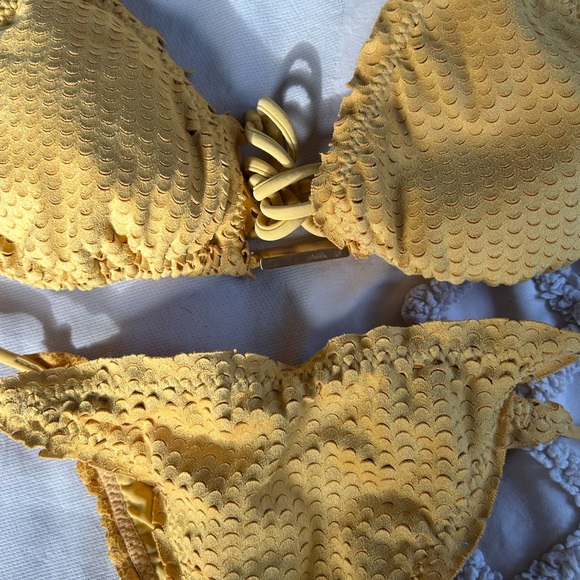 Yellow Textured Bikini Set - Picture 2 of 6